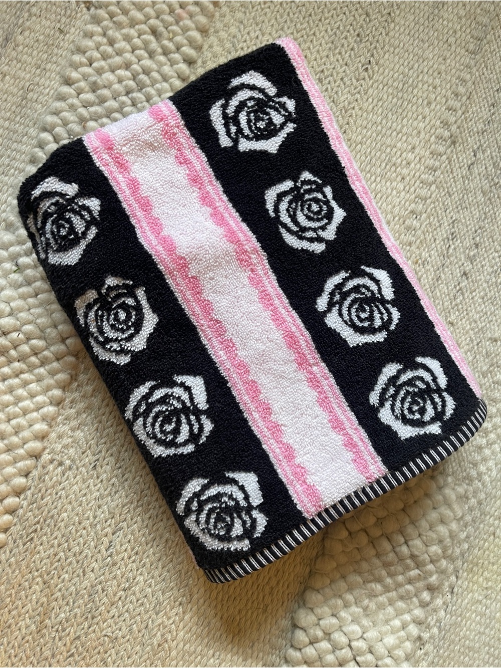 Set of 2 Rose Print Hand Towels by Betsey Johnson - Picture 2 of 7